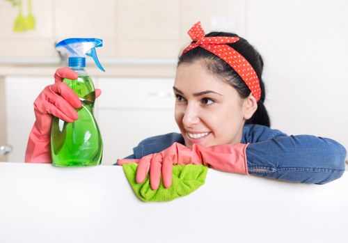 Local move out cleaning service for homes and offices in NW3